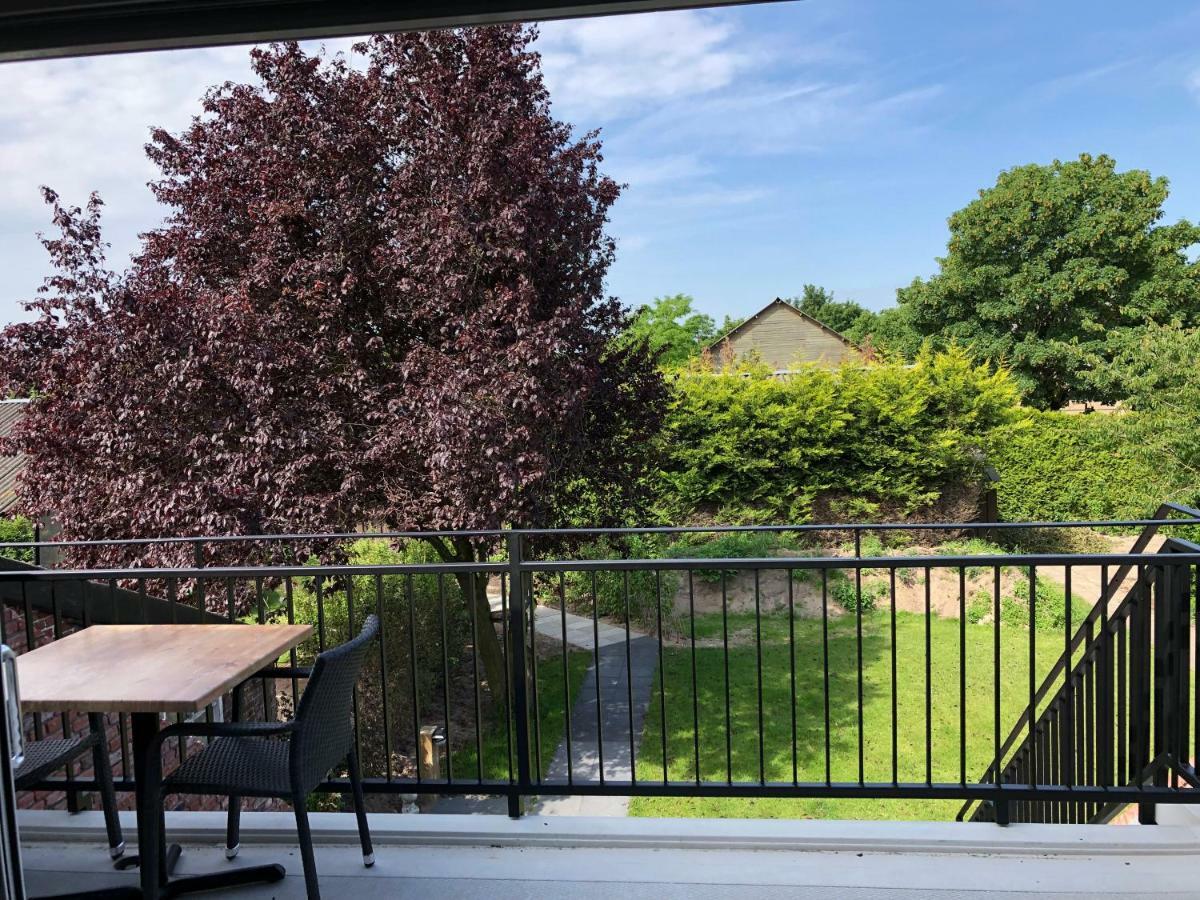 Vakantie Appartementen De Bonte Kraai Raamsdonk Exterior foto